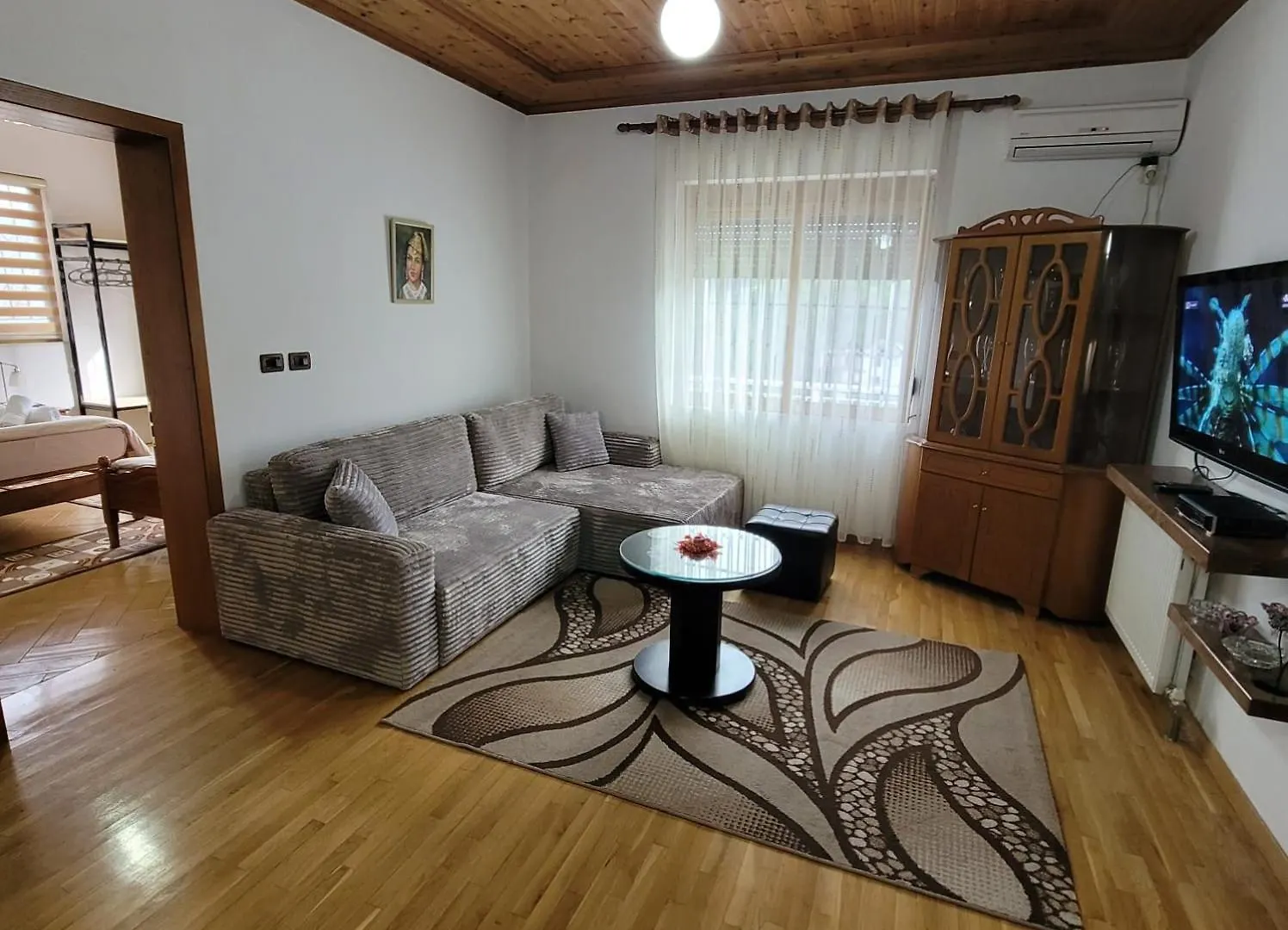 Jona Guest House Gjirokastër Appartement