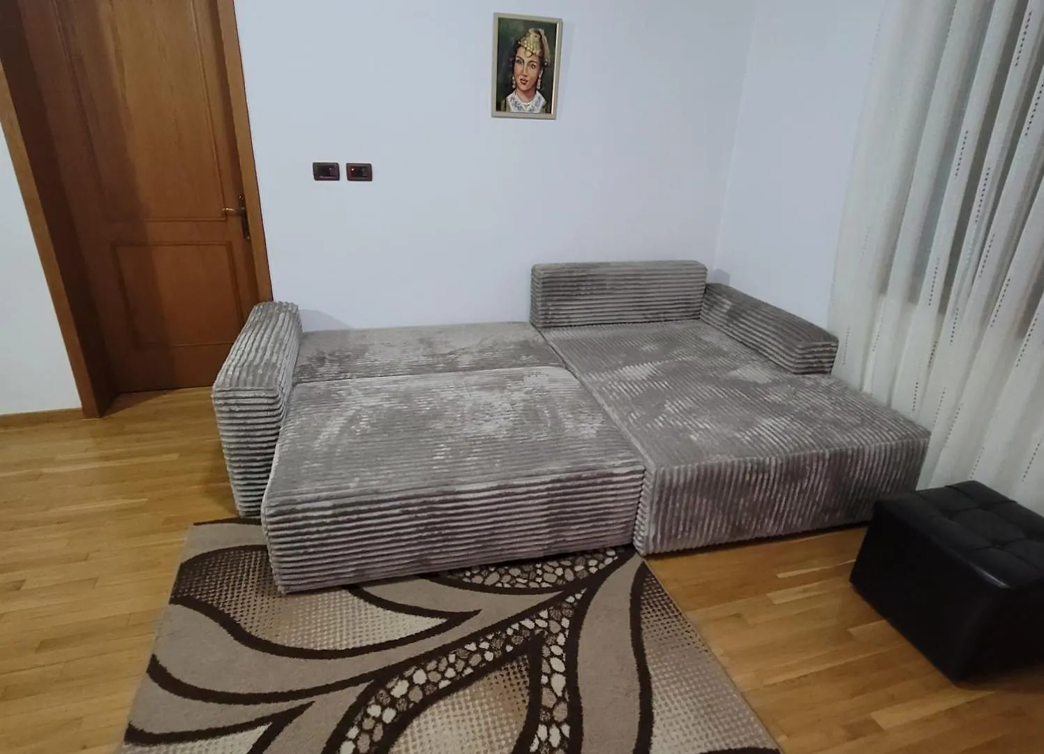 Jona Guest House Gjirokastër
