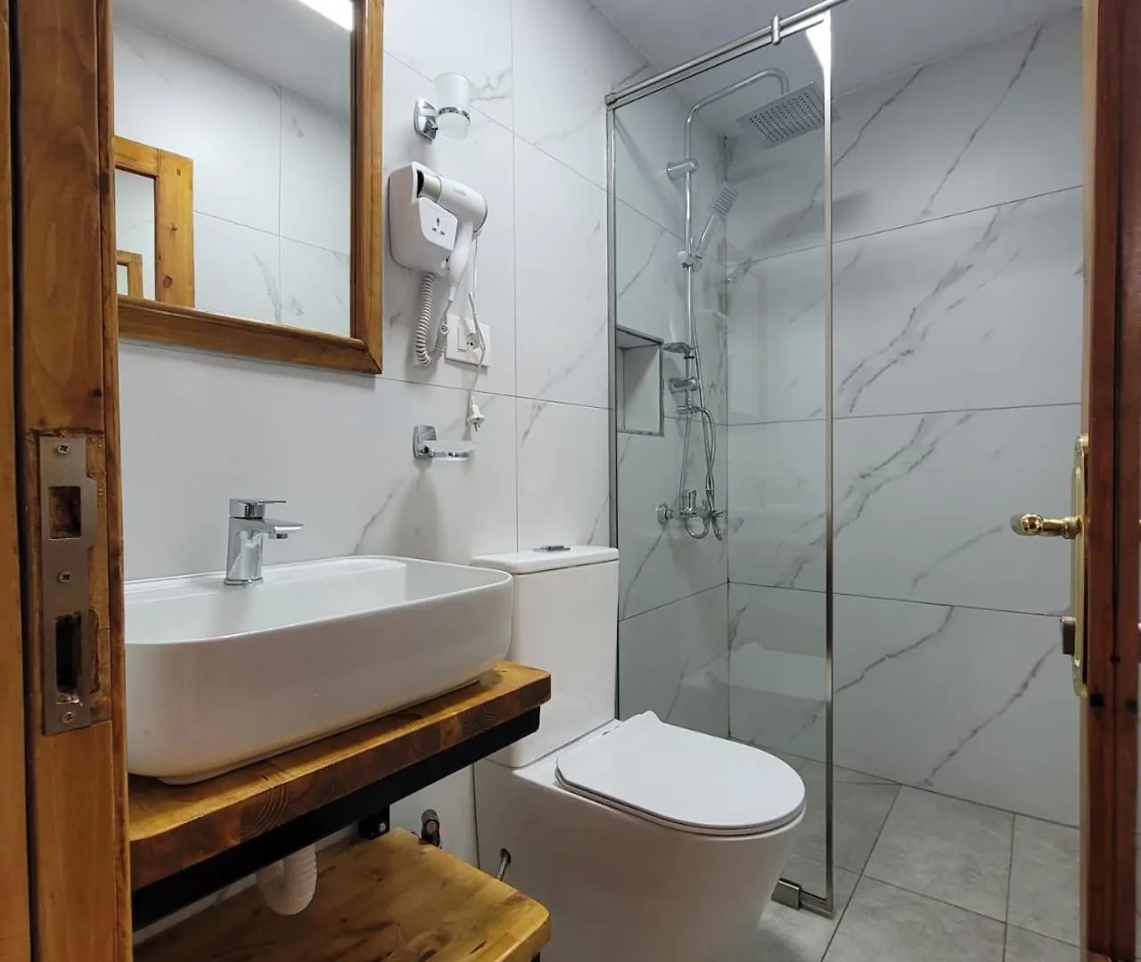 Jona Guest House Gjirokastër 0*,  Albanie