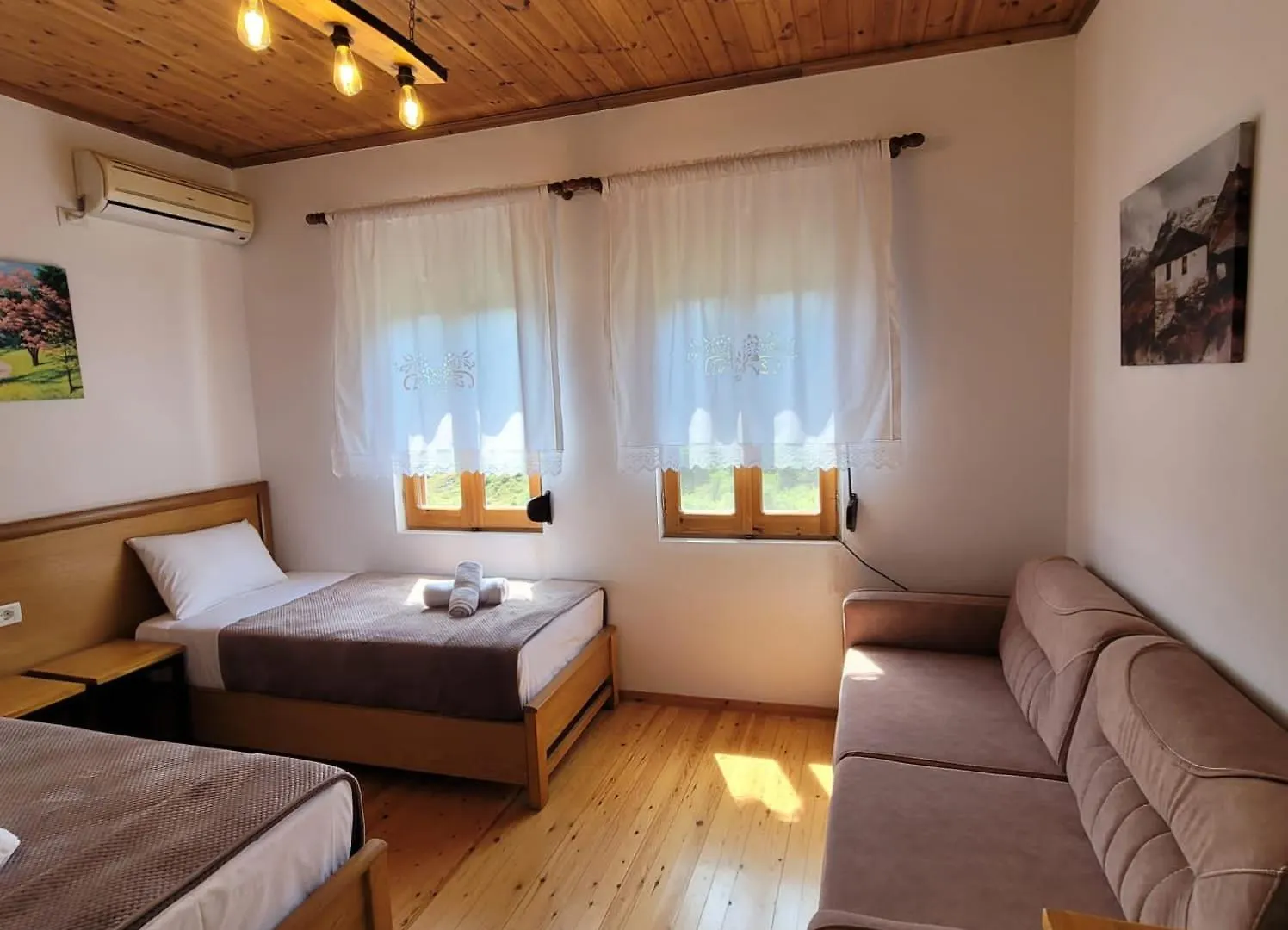 Appartement Jona Guest House Gjirokastër