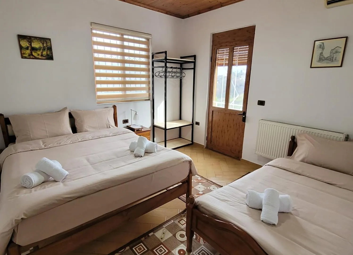 Apartment Jona Guest House Gjirokaster